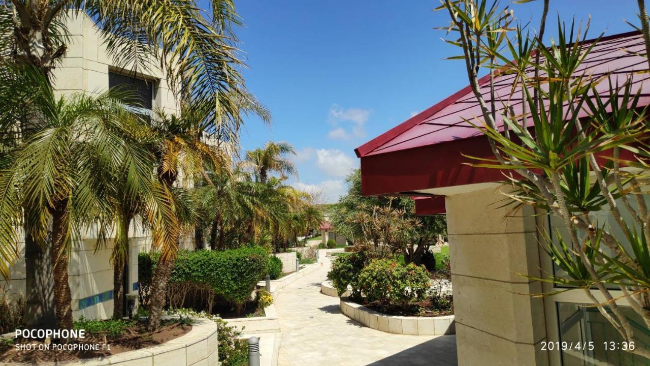 Israel Marina Village, Garden Vacation Apartment Herzliya Exterior photo