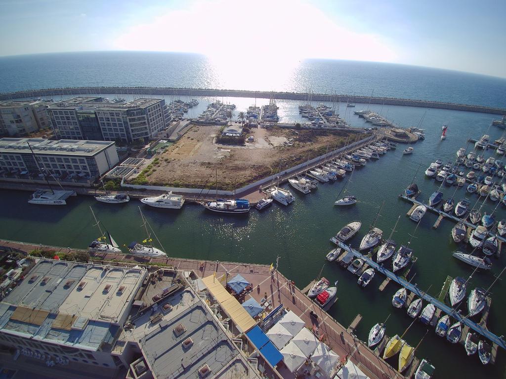 Israel Marina Village, Garden Vacation Apartment Herzliya Exterior photo