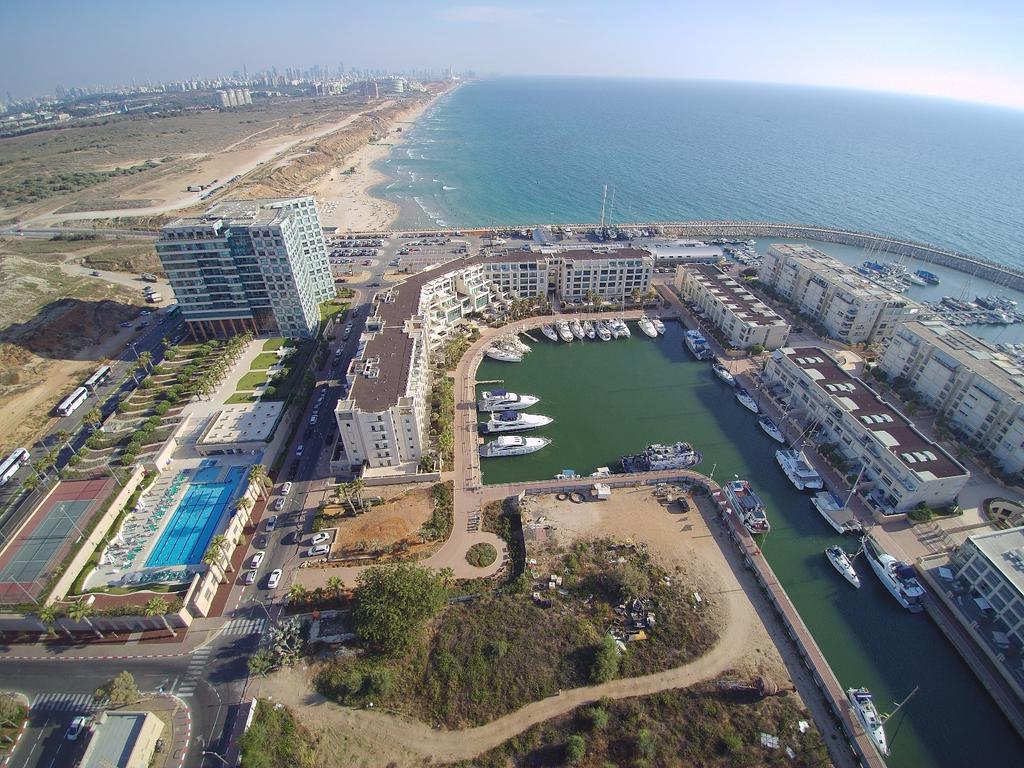 Israel Marina Village, Garden Vacation Apartment Herzliya Exterior photo